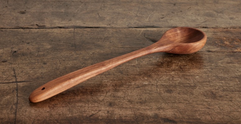 SKW WOODEN SPATULA CURVE NO-10 - SKWWSC10 ملعقة خشبية