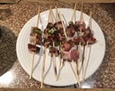 BBQ STICKS 2.5MM*25CM BAMBOO SKEWERS (80 STICKS)  160741 - K-2004 أسياخ
