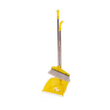 CT Long Dustpan Set 301477 - وعاء غبار ومكنسة طويلة