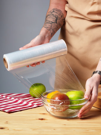 [BX6485] CLING FILM 60M 139174 - BX6485 فيلم التشبث